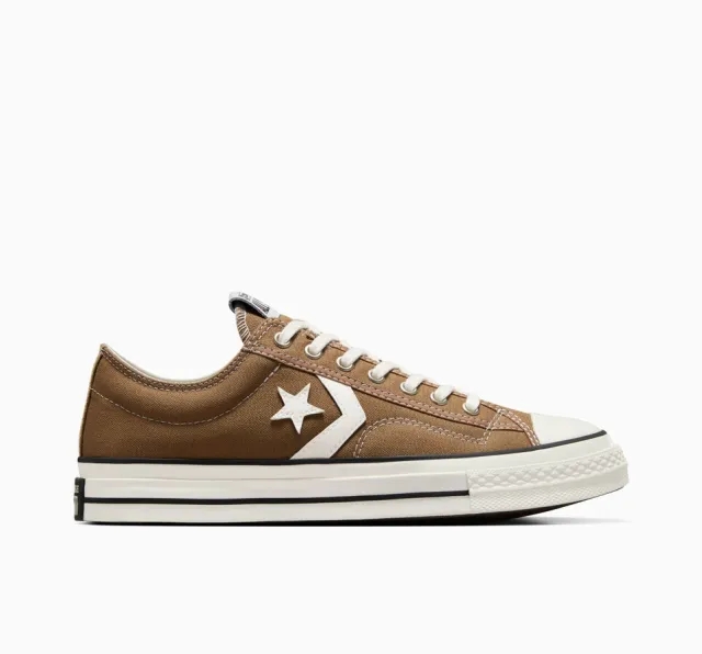 Converse star player 76 trainers in dark brown