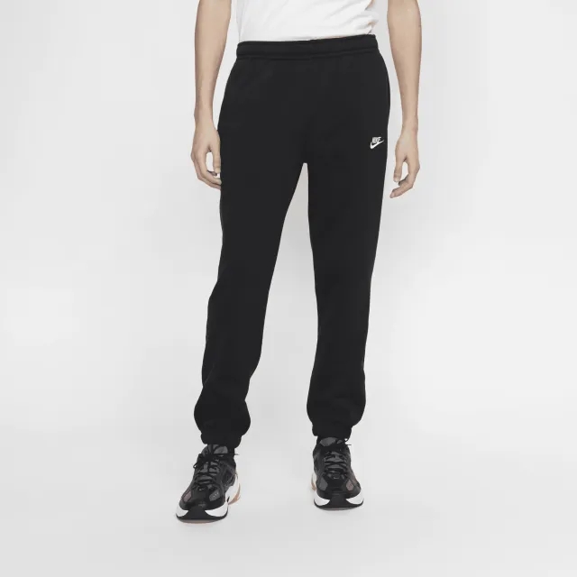 Nike Club Casual Fit Cuffed Joggers In Black