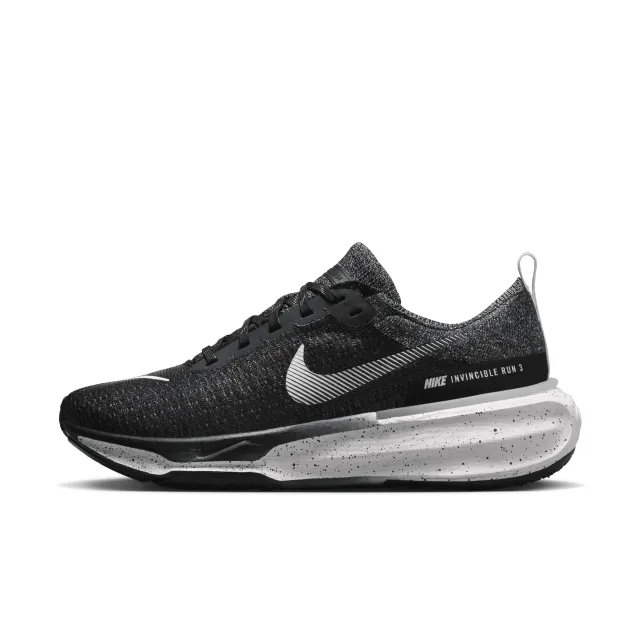 Nike Men's ZoomX Invincible 3 Sneaker Black/White