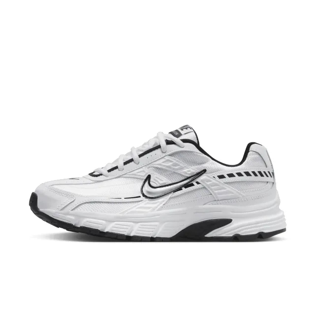 Nike initiator trainers in white & silver