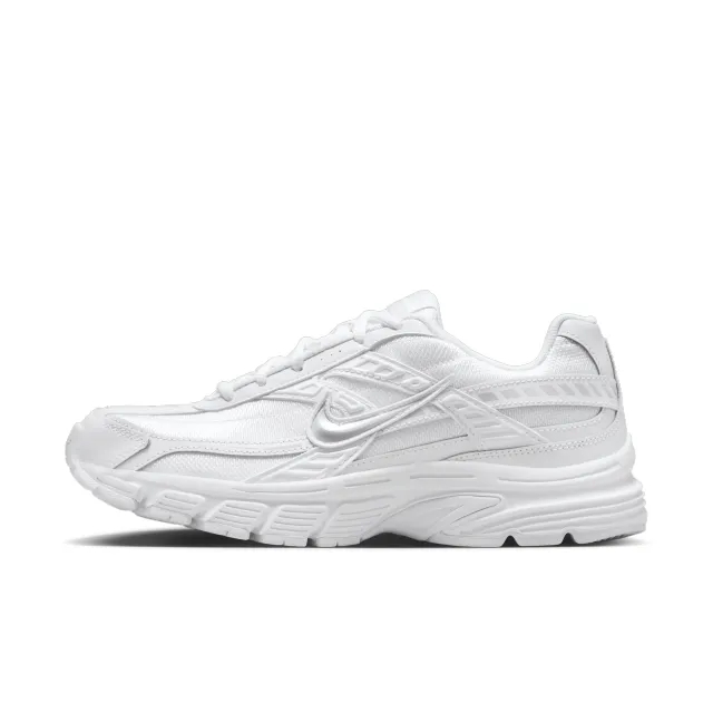 Nike initiator trainers in white