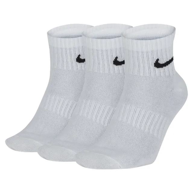 Nike Everyday Ankle 3-Pack Socks in White/Black