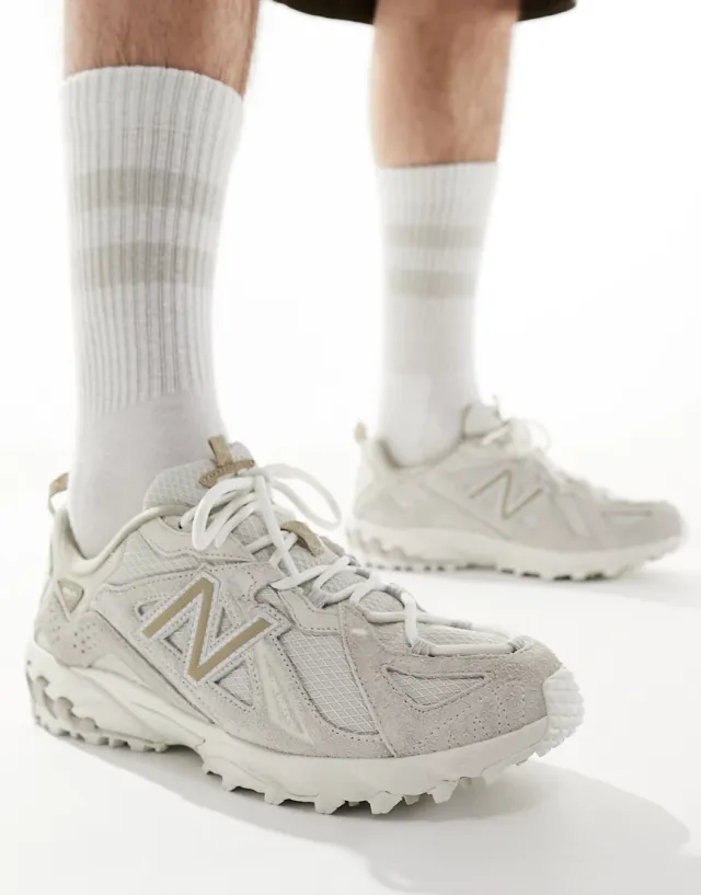 New Balance 610 Trainers In Light Grey-Neutral