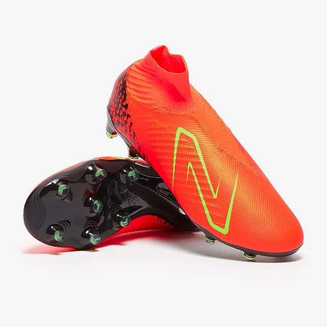 New Balance Unisex Tekela v4 Magia FG in Orange/Black/Green Synthetic