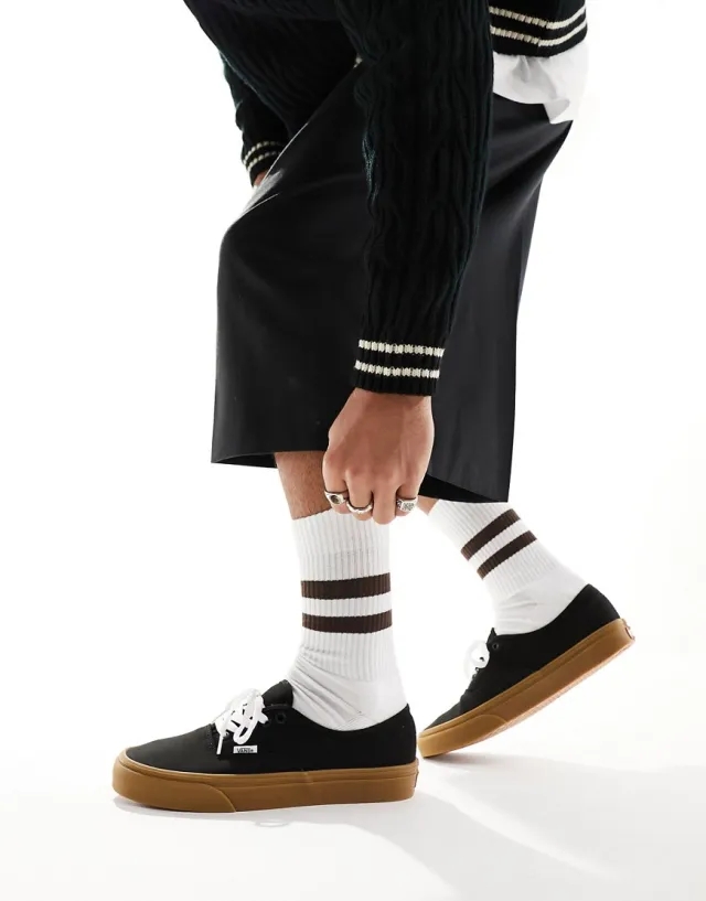 Vans - Authentic Shoes, Man, Black