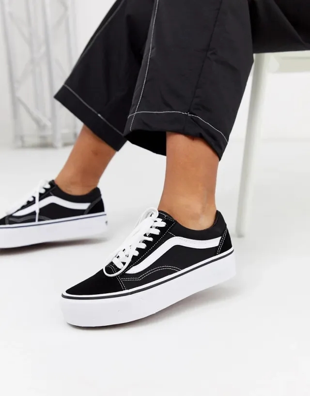 Vans - Platform Old Skool Shoes, Woman, Black