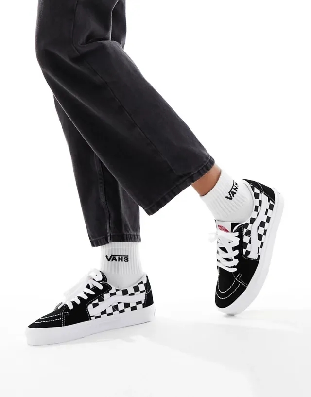 Vans - Canvas/Suede Sk8-Low Shoes, Man, Black