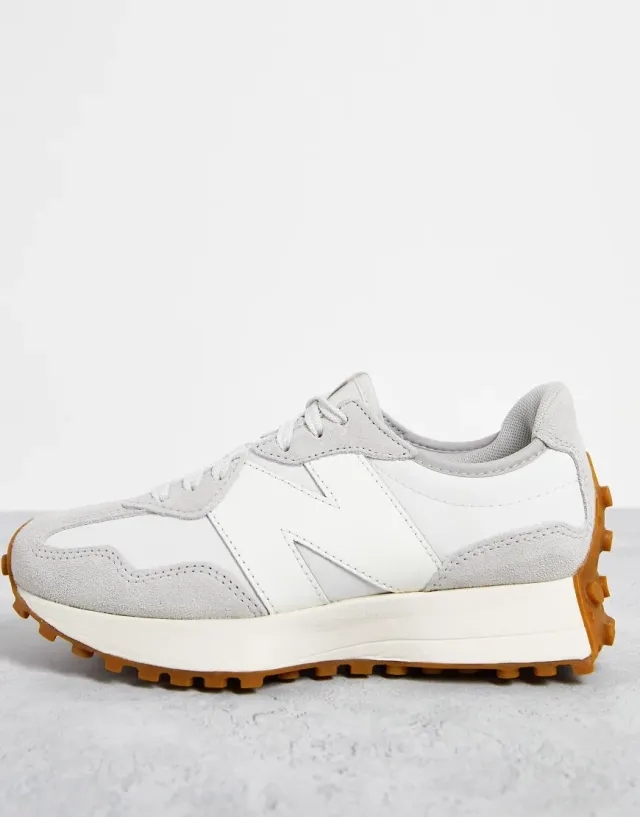 New Balance Unisex 327 in Grey/White Suede/Mesh
