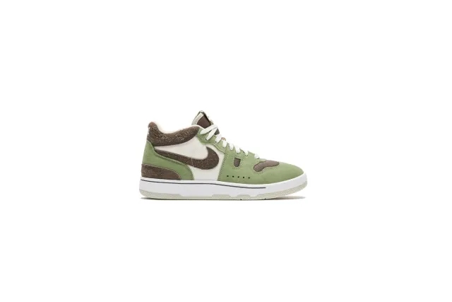 Nike ATTACK