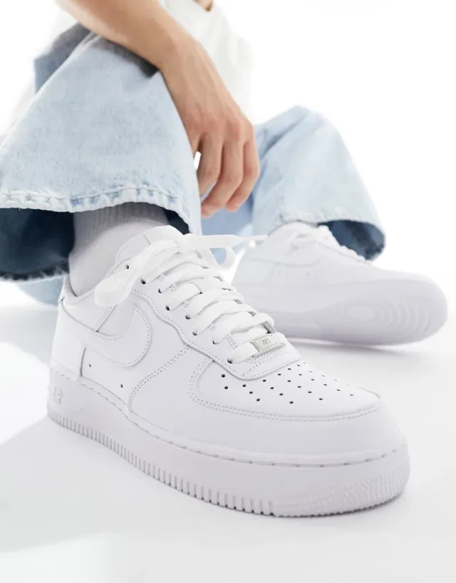 Nike Air Force Men Shoes - White