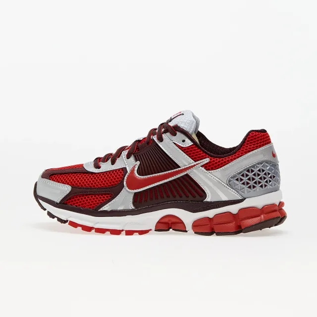 Sneakers Nike Wmns Zoom Vomero 5 Mystic Red/ Mystic Red-Mtlc Platinum Eur 45.5