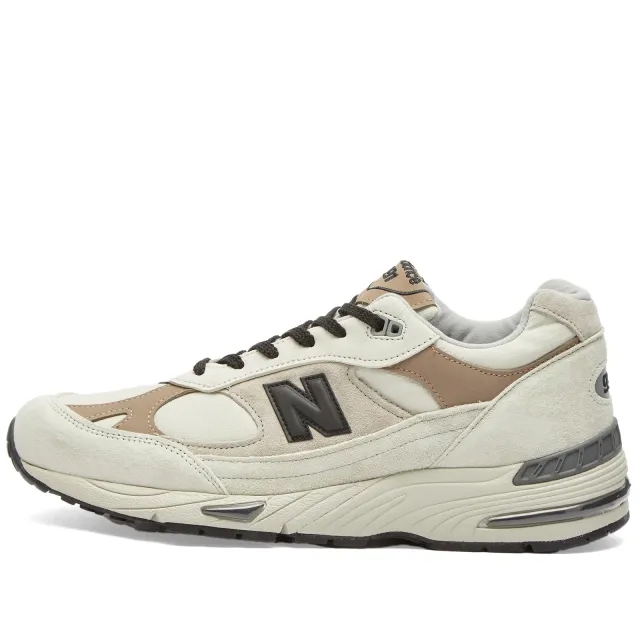 New Balance Men's  - Made in UK Beige