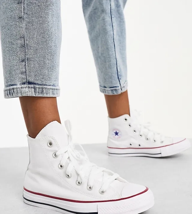 Converse Chuck Taylor All Star Hi Wide Fit Unisex Trainers In White