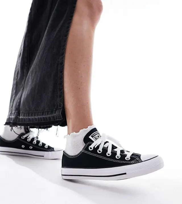 Converse Chuck Taylor All Star Ox Wide Fit Trainers In Black