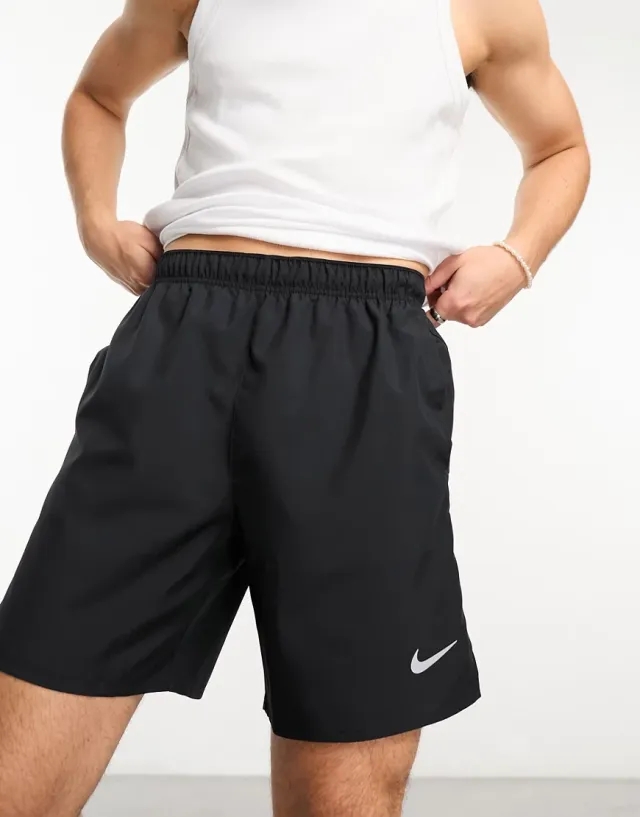 Nike Dri FIT Challenger 7 Shorts