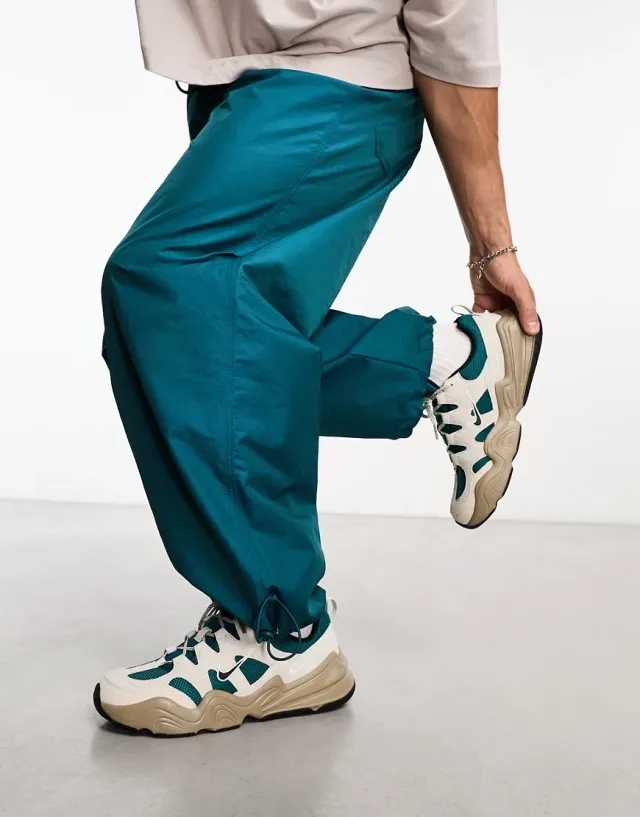 Nike Tech Hera - Light Orewood Brown - Mens