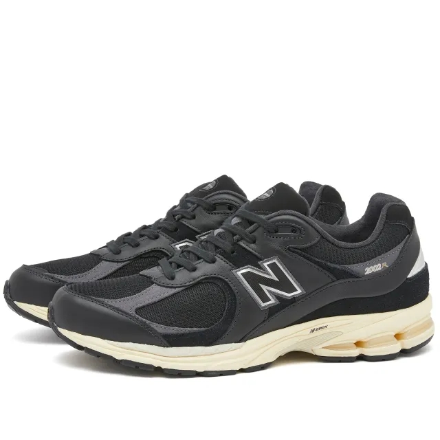New Balance 2002R Women's, Black