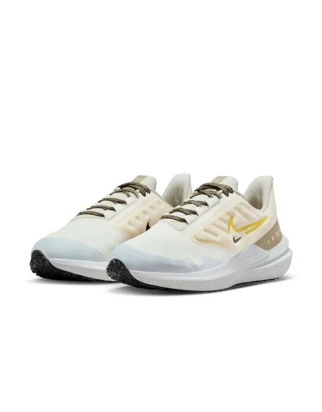 Nike Running Air Winflo 9 Shield Trainers In Light Grey Multi-White