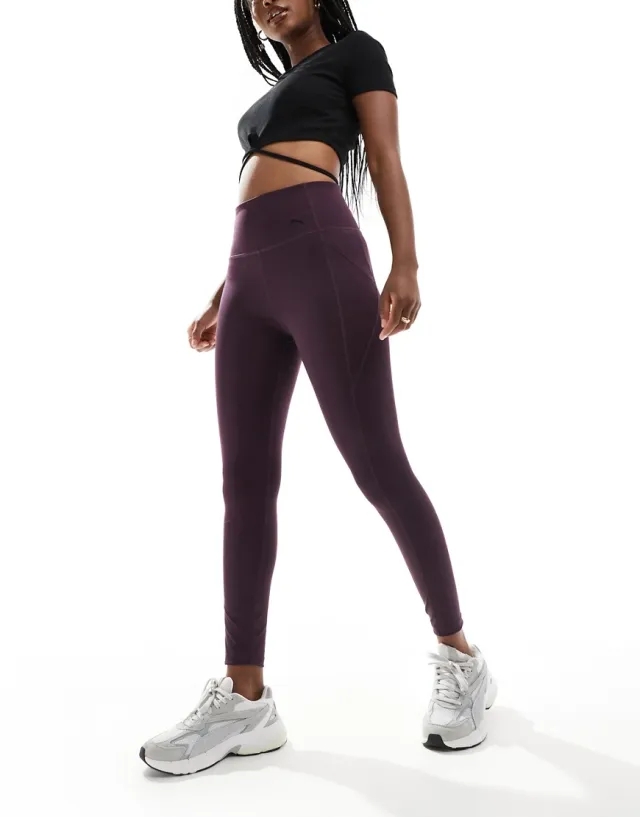 Puma Favourite Forever High Waist 7/8 Training Leggings In Midnight Plum-Brown