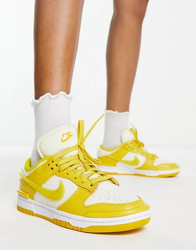 Nike Sportswear Womens Dunk Low Twist