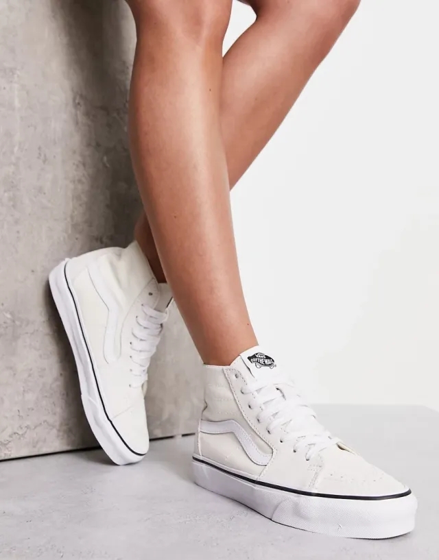 Vans  SK8-Hi TAPERED  women's Shoes (High-top Trainers) in Beige