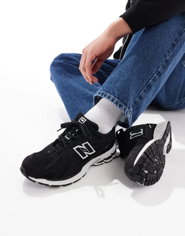 Sneakers New Balance 1906R Jet Black/ White Eur 42