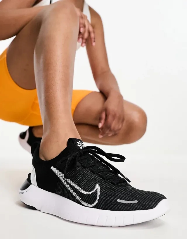 Nike Running Free Run Fk Nn Trainers In Black