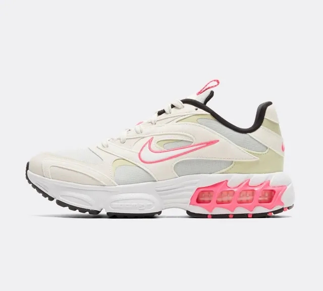 Nike Womens Zoom Air Fire Trainer - Beige - Size 3 - Beige