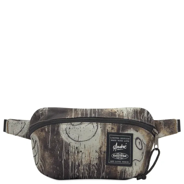 Eastpak x André Saraiva Sommar Waistpack In The Maze