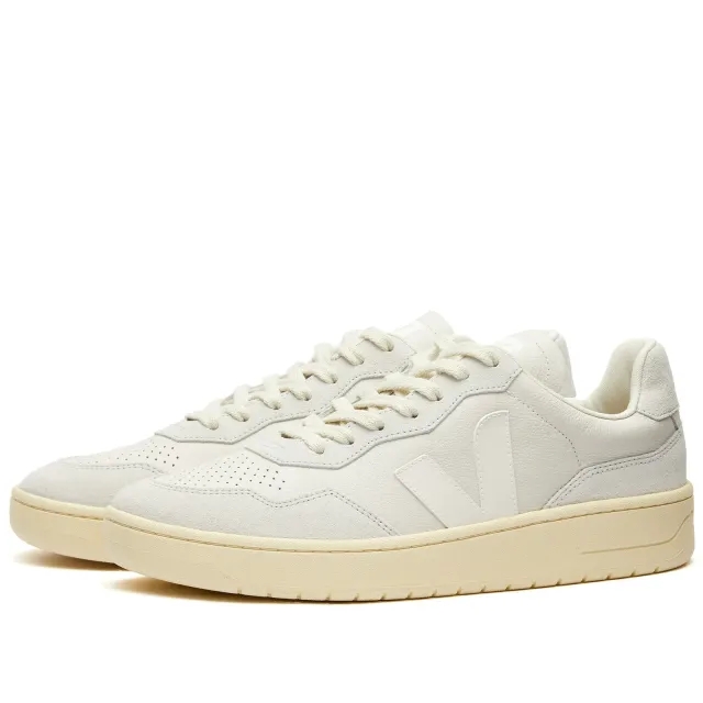 Veja V-90 O.t. Leather Trainers