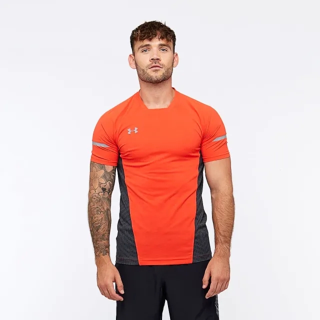 Under Armour Accelerate SS Top