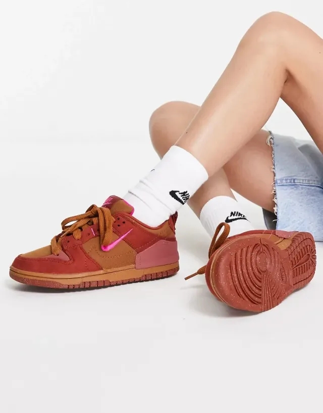 Nike Sportswear Womens Dunk Low Disrupt 2