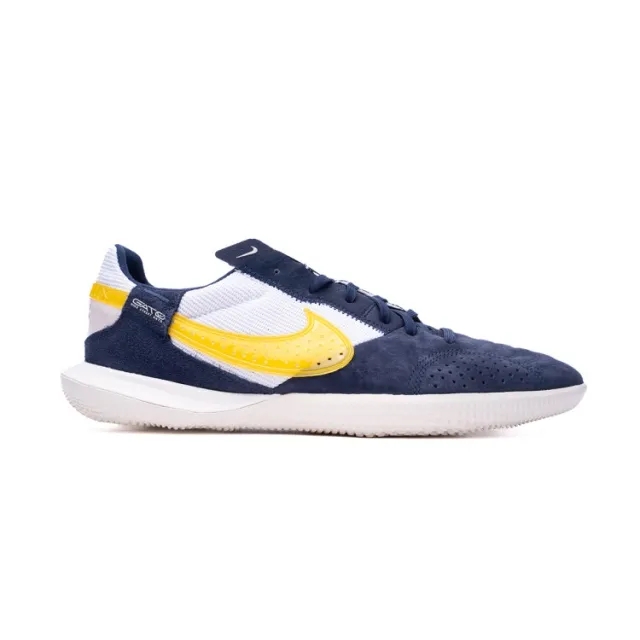 Nike Streetgato Football Shoes