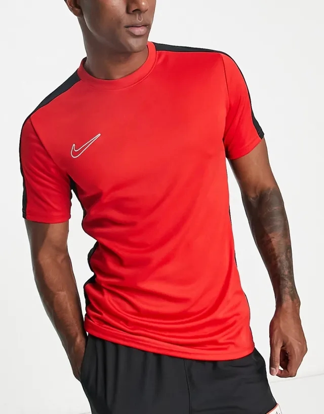 Nike Football Academy Dri-Fit Panelled T-Shirt In Red