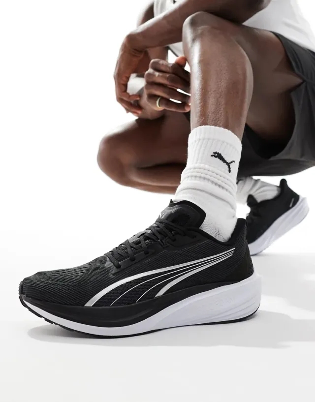 Puma Darter Pro Trainers In Black