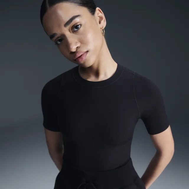 Nike Zenvy Rib Women's Dri-FIT Short-Sleeve Top - Black - Nylon/Elastane