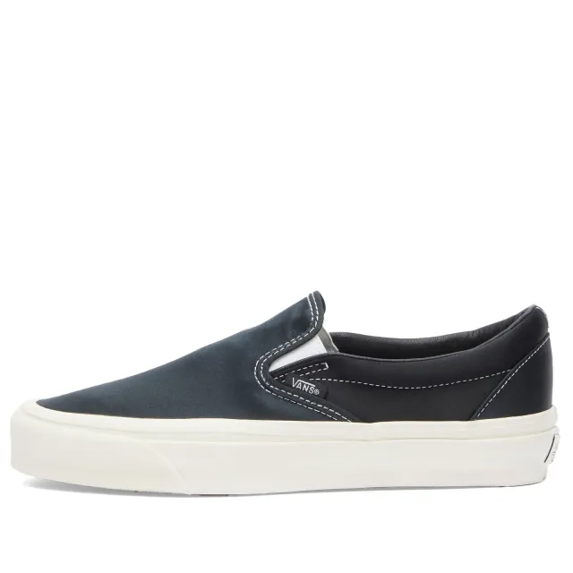 Vans - Premium Slip-On 98 Satin Shoes, Man, Black