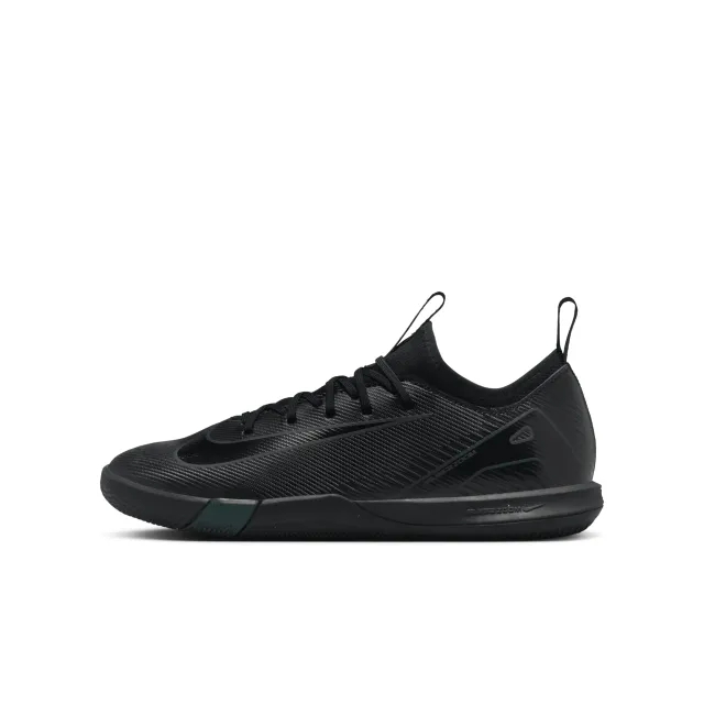 Nike Jr. Mercurial Vapor 16 Academy Younger/Older Kids' IC Low-Top Football Shoes - Black