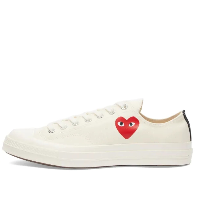 Comme des Garçons Play x Converse Chuck Taylor Red Heart 197 White