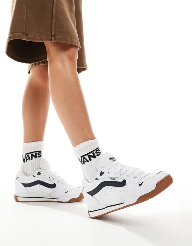 Vans rowley xlt trainers in white & navy
