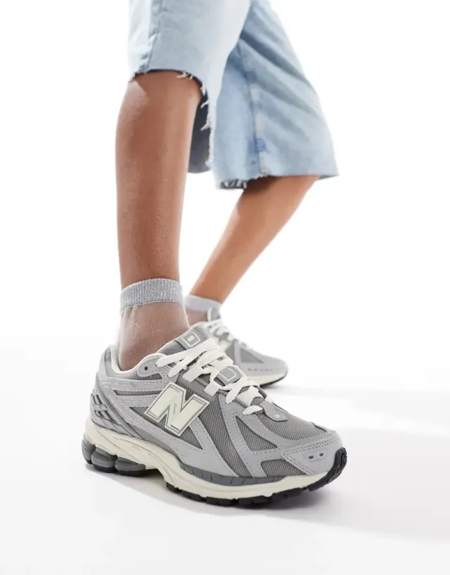 New Balance 1906R - Grey - Mens