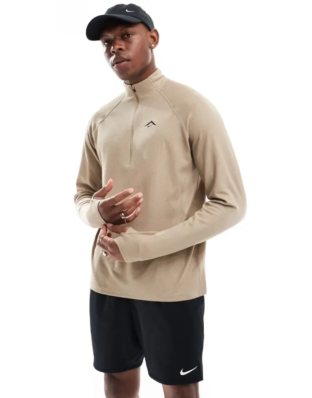 Nike Running Trail 1/2 Zip Sweatshirt In Beige-Neutral