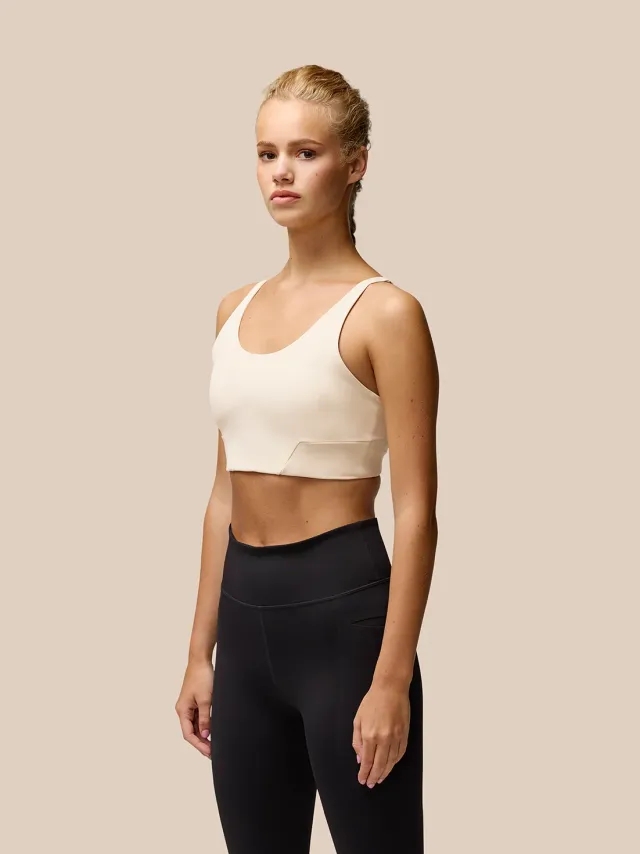 Castore Flow Training Sports Bra - Beige