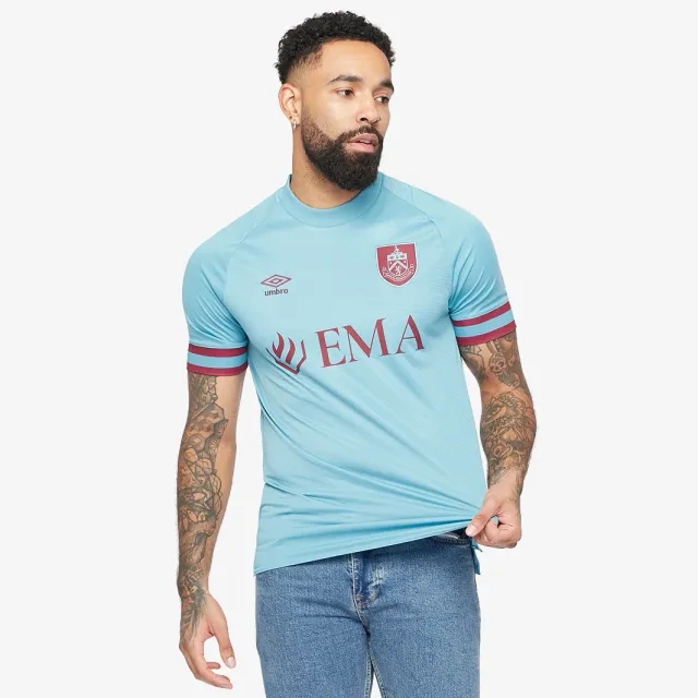 Umbro Burnley Mens SS Away Shirt 2022/23