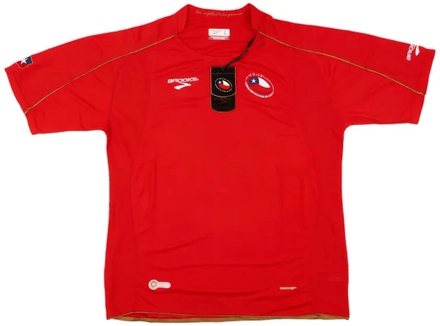Puma 2010-11 Chile Home Shirt (L)