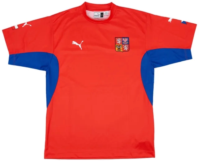Puma 2002-03 Czech Republic Basic Home Shirt - 8/10 - (L)