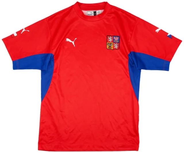 Puma 2002-04 Czech Republic Basic Home Shirt - 8/10 - (L)