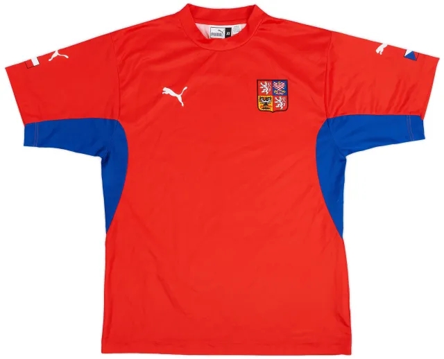 Puma 2002-03 Czech Republic Basic Home Shirt - 9/10 - (XL)