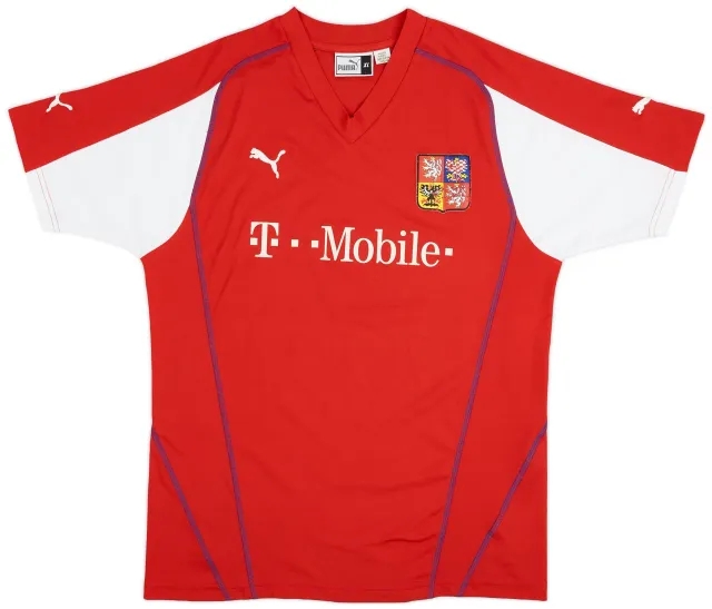 Puma 2004-05 Czech Republic Basic Home Shirt - 5/10 - (XL)