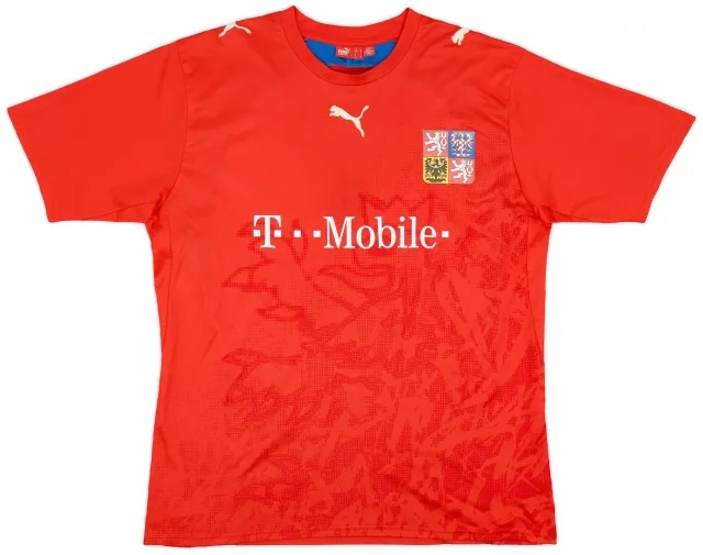 Puma 2006-08 Czech Republic Basic Home Shirt - 8/10 - (L)